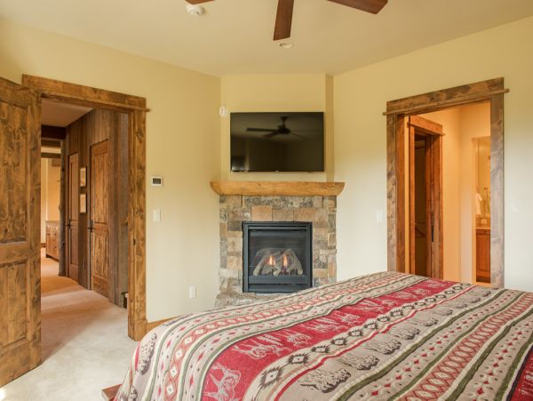 Big Sky Home 1000182