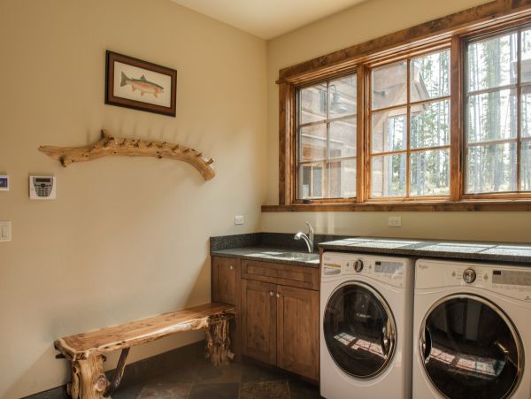 Big Sky Home 1000182