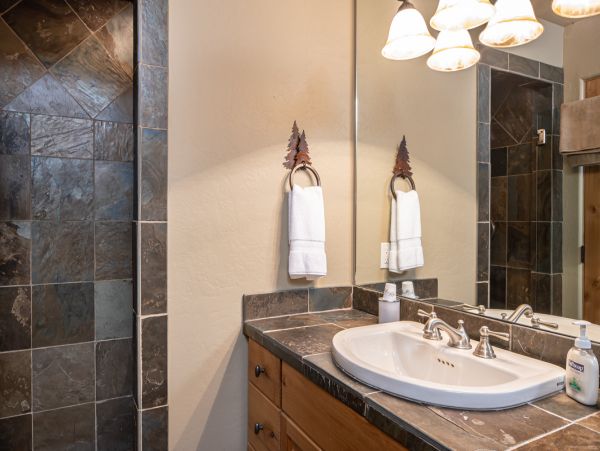 Big Sky Home 1000183