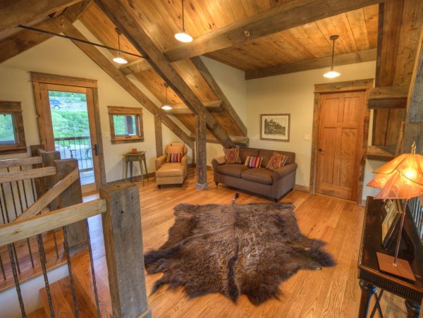 Big Sky Home 1000184