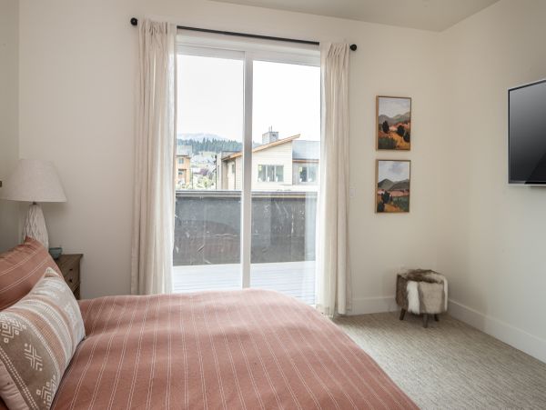 Big Sky Home 1000186