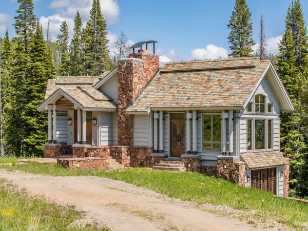 Big Sky Home 1000187