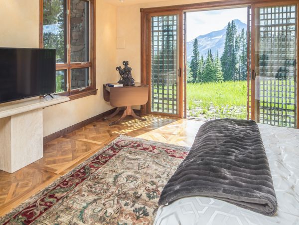 Big Sky Home 1000187