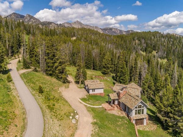 Big Sky Home 1000187