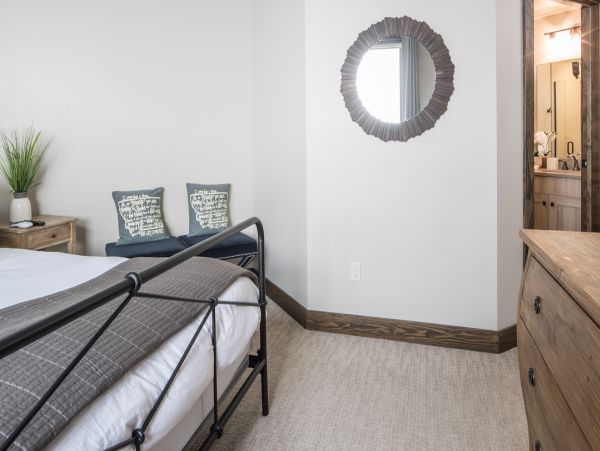 Big Sky Home 1000189