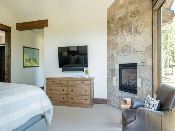 Big Sky Home 1000196