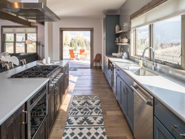 Big Sky Home 1000200