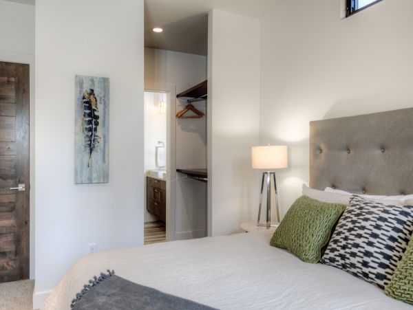 Big Sky Home 1000201