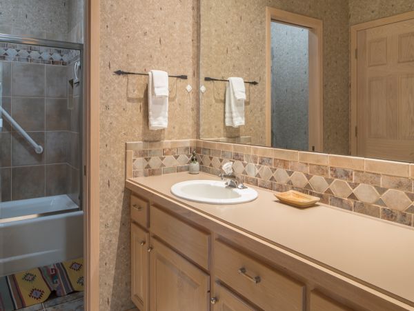 Big Sky Home 1000215