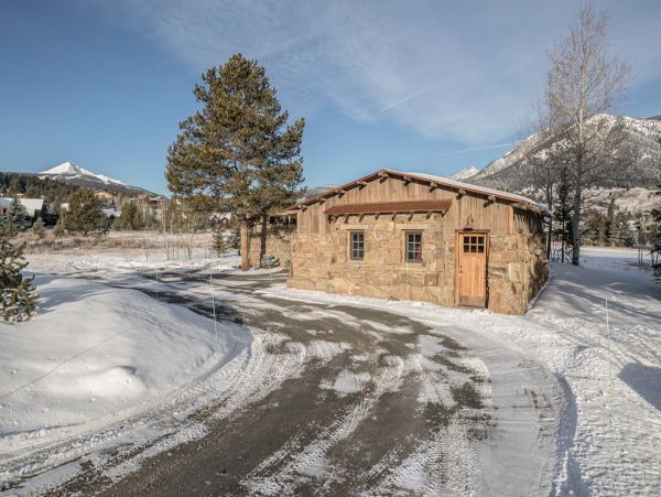 Big Sky Home 1000216