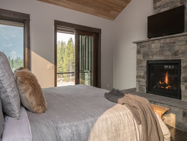 Big Sky Home 1000228