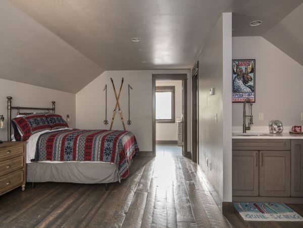 Big Sky Home 1000228