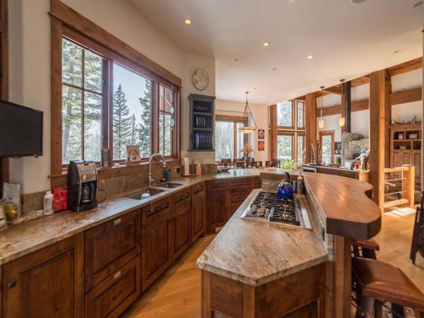 Big Sky Home 1000233