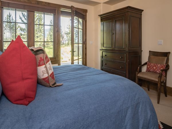 Big Sky Home 1000242
