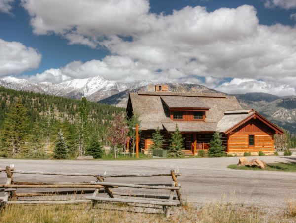 Big Sky Home 1000243
