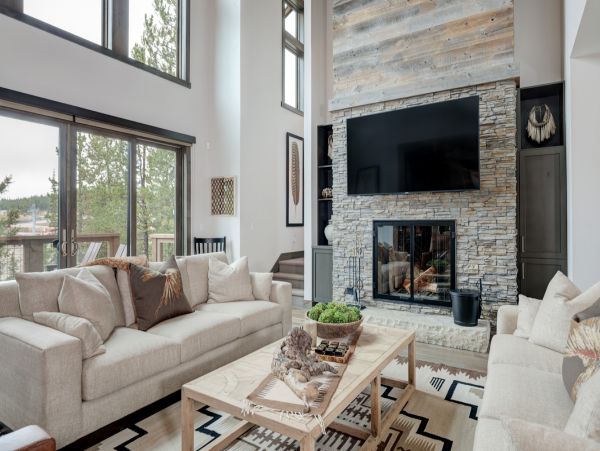 Big Sky Home 1000245