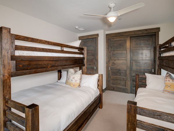 Big Sky Home 1000245