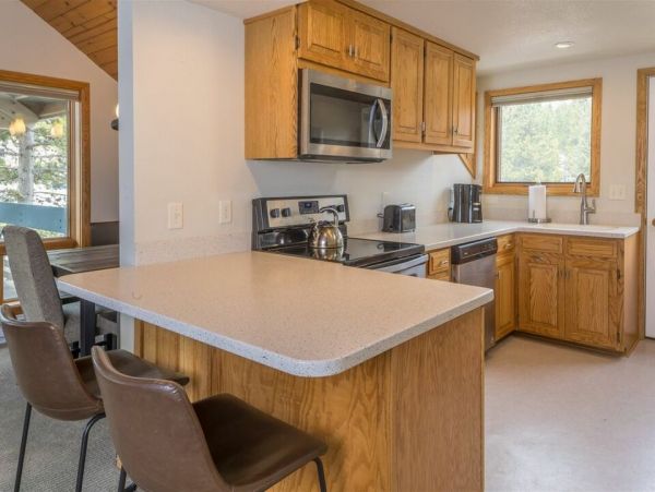 Big Sky Two Bedroom Walk to Lift Condo with Mountain View