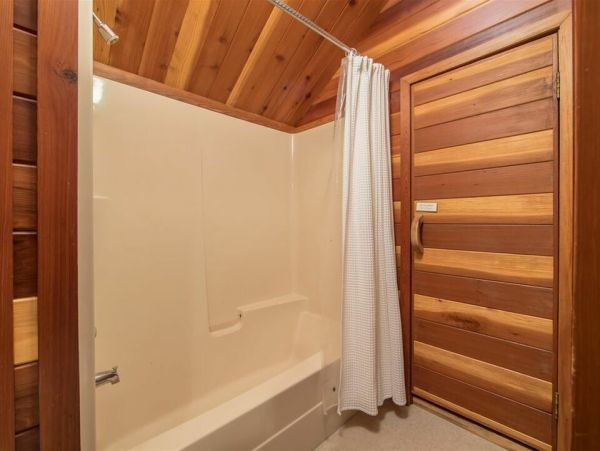 Big Sky Two Bedroom Walk to Lift Condo with Mountain View