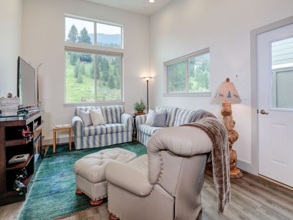 Big Sky Home 1000266