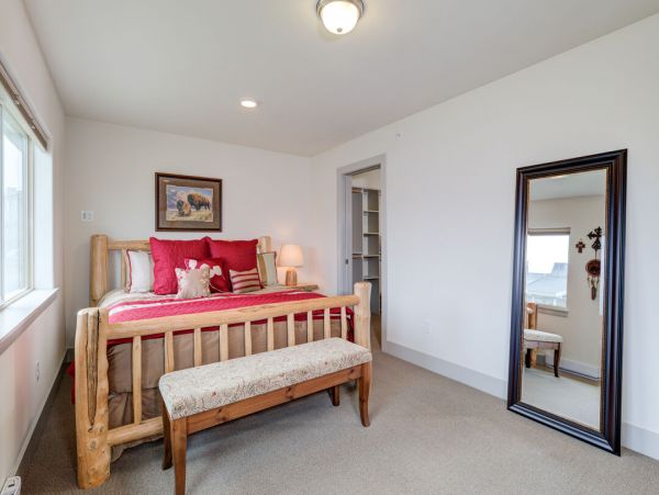 Big Sky Home 1000266