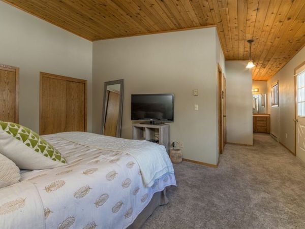 Big Sky Home 1000287