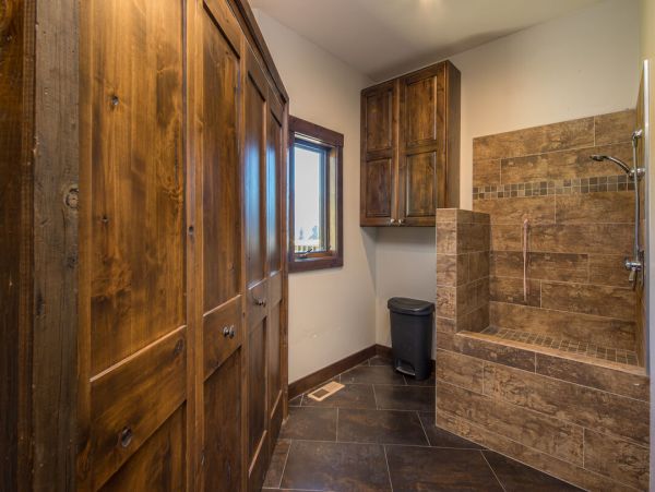 Big Sky Home 1000288
