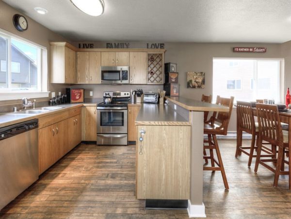 Big Sky Home 1000321