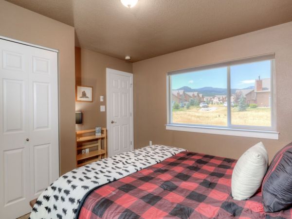 Big Sky Home 1000321