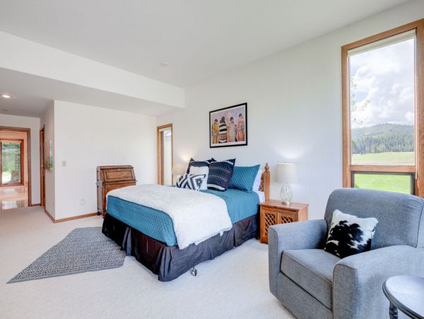 Big Sky Home 1000323