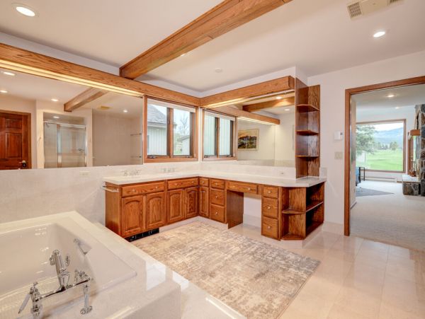 Big Sky Home 1000323