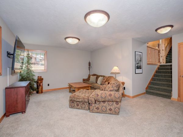 Big Sky Home 1000325