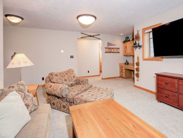 Big Sky Home 1000325