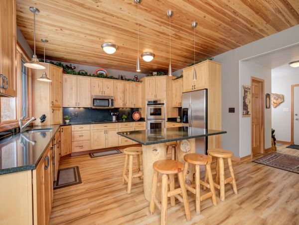 Big Sky Home 1000325
