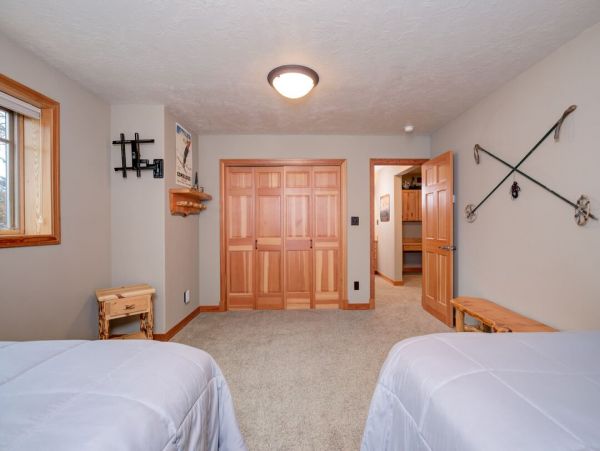 Big Sky Home 1000325