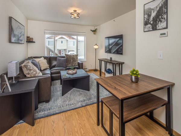 Big Sky Home 1000326