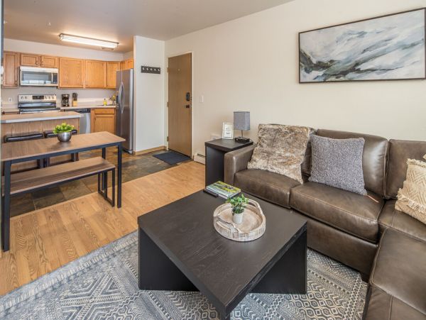 Big Sky Home 1000326