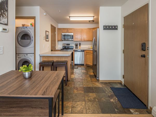 Big Sky Home 1000326