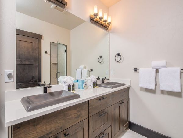 Big Sky Home 1000339