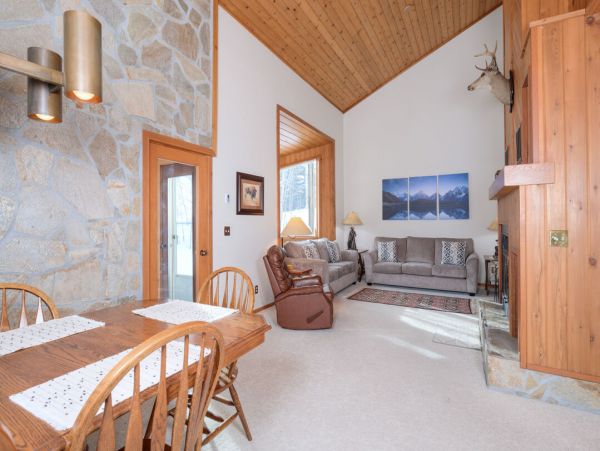 Big Sky Home 1000341