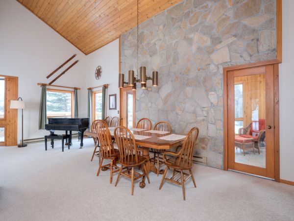 Big Sky Home 1000341