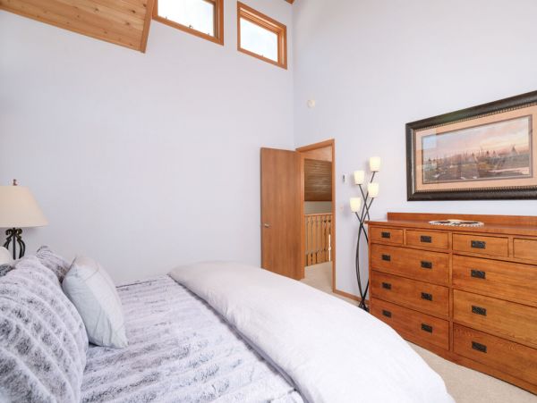 Big Sky Home 1000341
