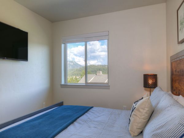 Big Sky Home 1000342