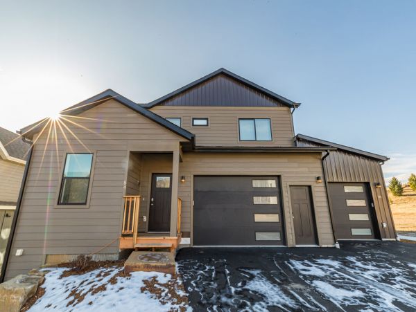 Big Sky Home 1000345