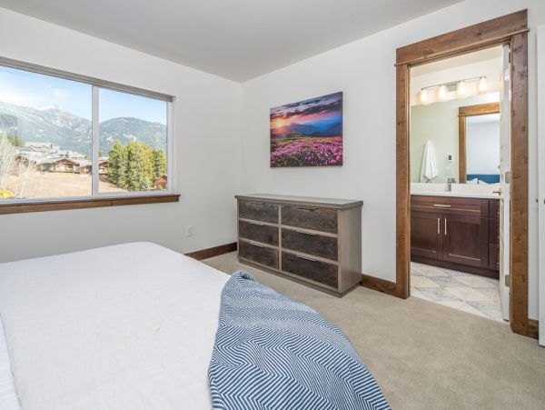 Big Sky Home 1000345