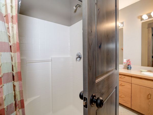 Big Sky Home 1000356