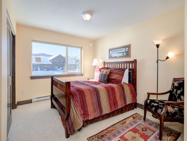 Big Sky Home 1000356
