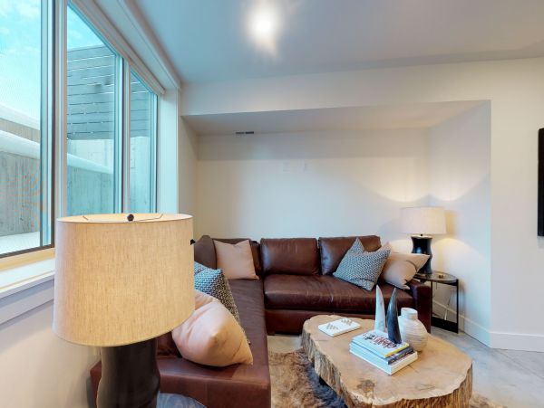 Big Sky Home 1000357