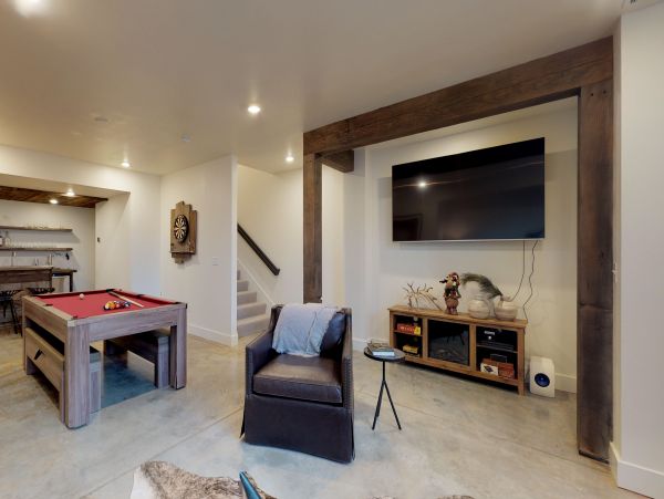 Big Sky Home 1000357
