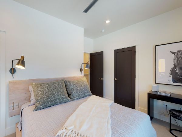 Big Sky Home 1000357